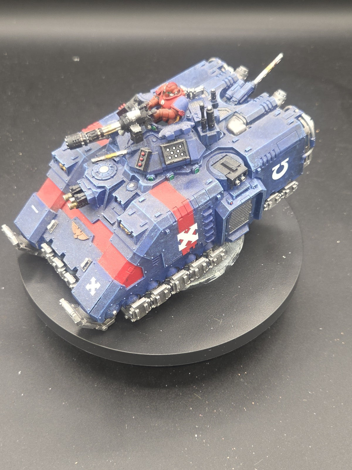 Space Marines Blood Angels Primaris Repulsor - Well Painted 5