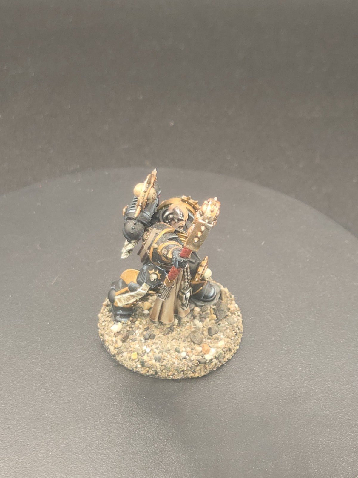 Warhammer 40k Primaris Bladeguard Chaplain Indomitus OOP Space Marines painted3
