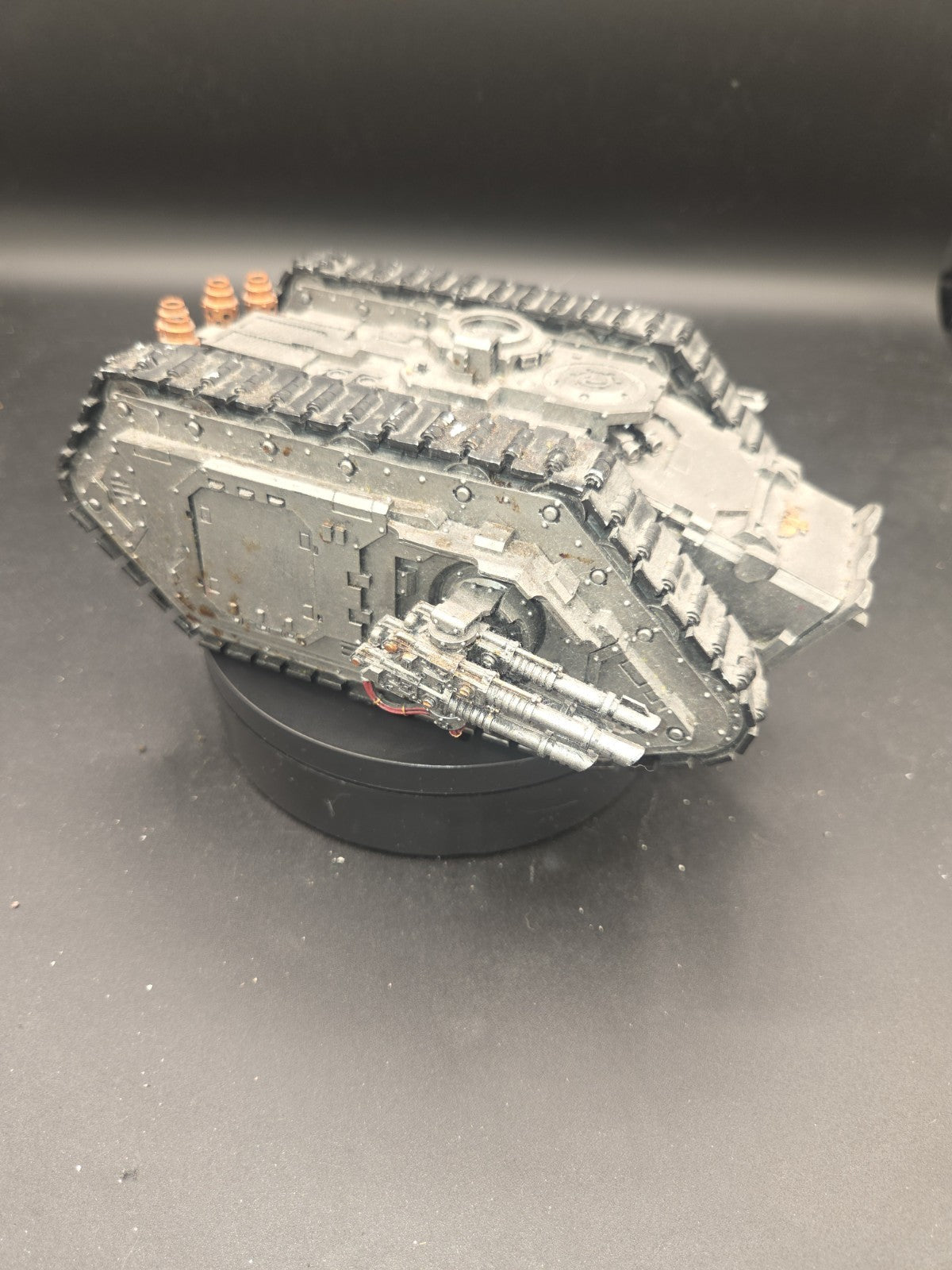Warhammer Forge World Spartan Assault Tank Resin Some paint Horus Heresy OOP3