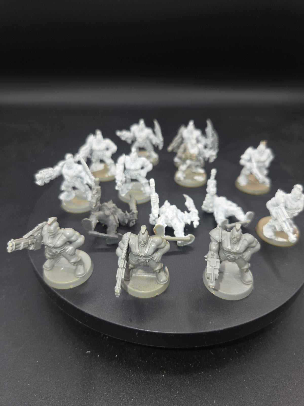 Necromunda Goliath 1st Edition Gangers x14  OOP Plastic see description 1