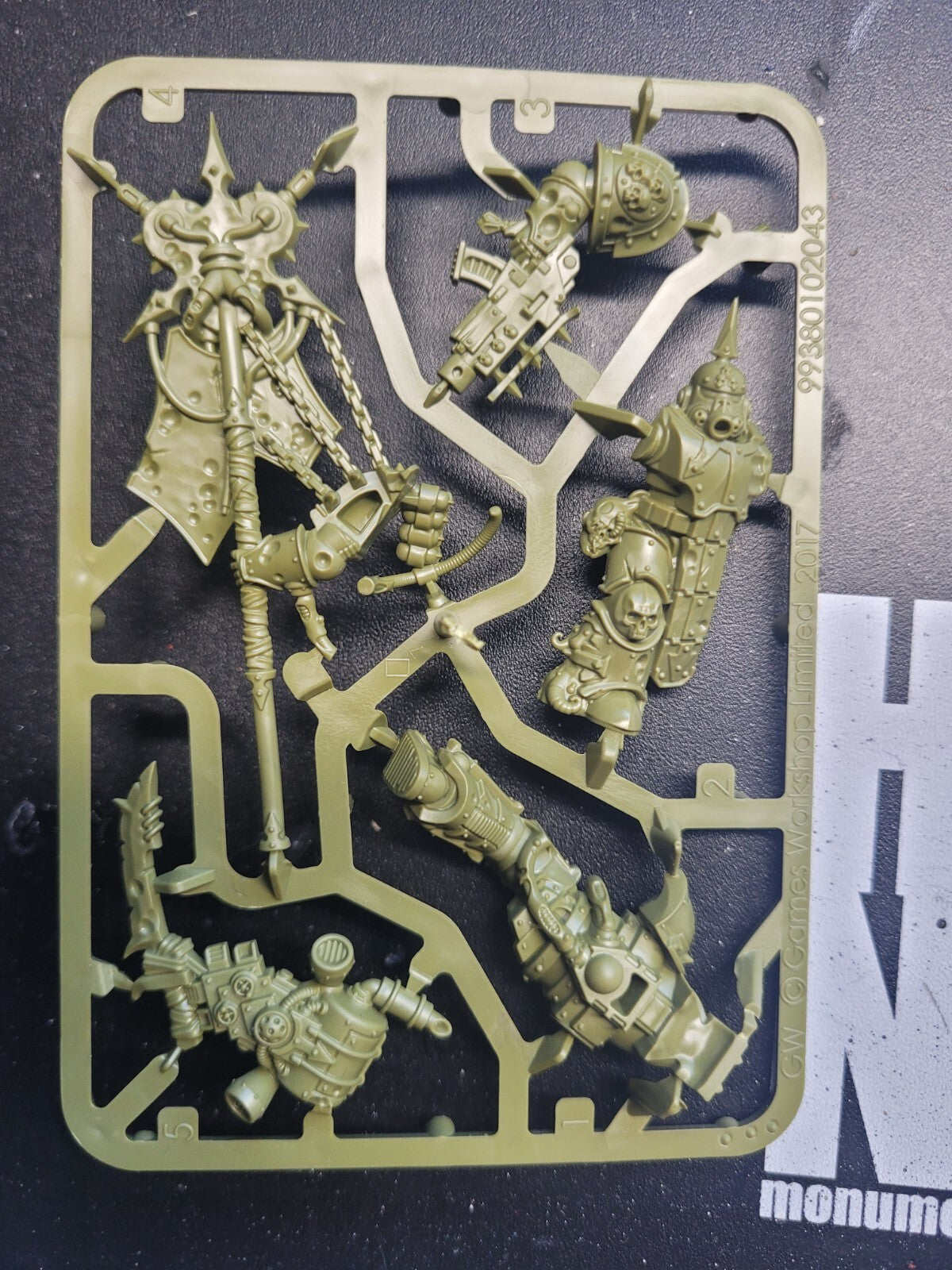Warhammer 40k Death Guard Plague Marine Icon Bearer NoS0