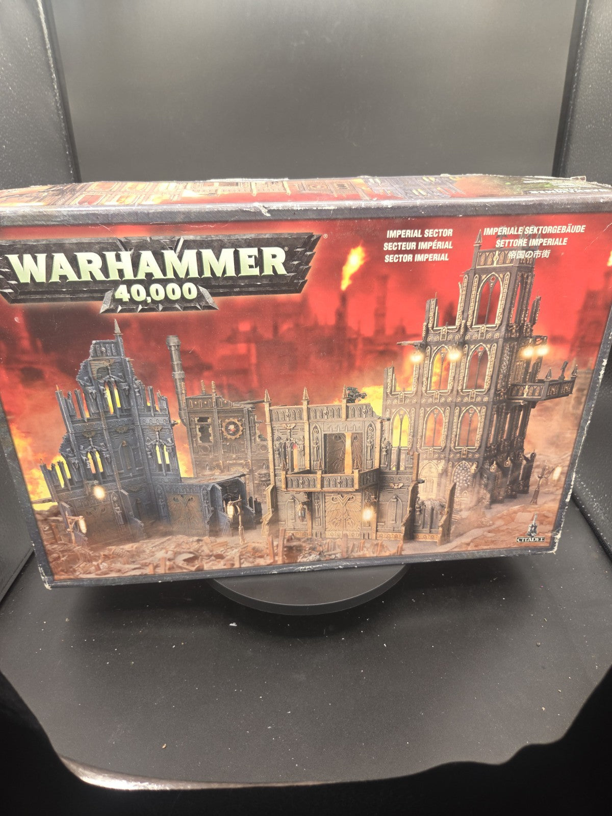Warhammer 40k Imperial Sector Terrain NiB0