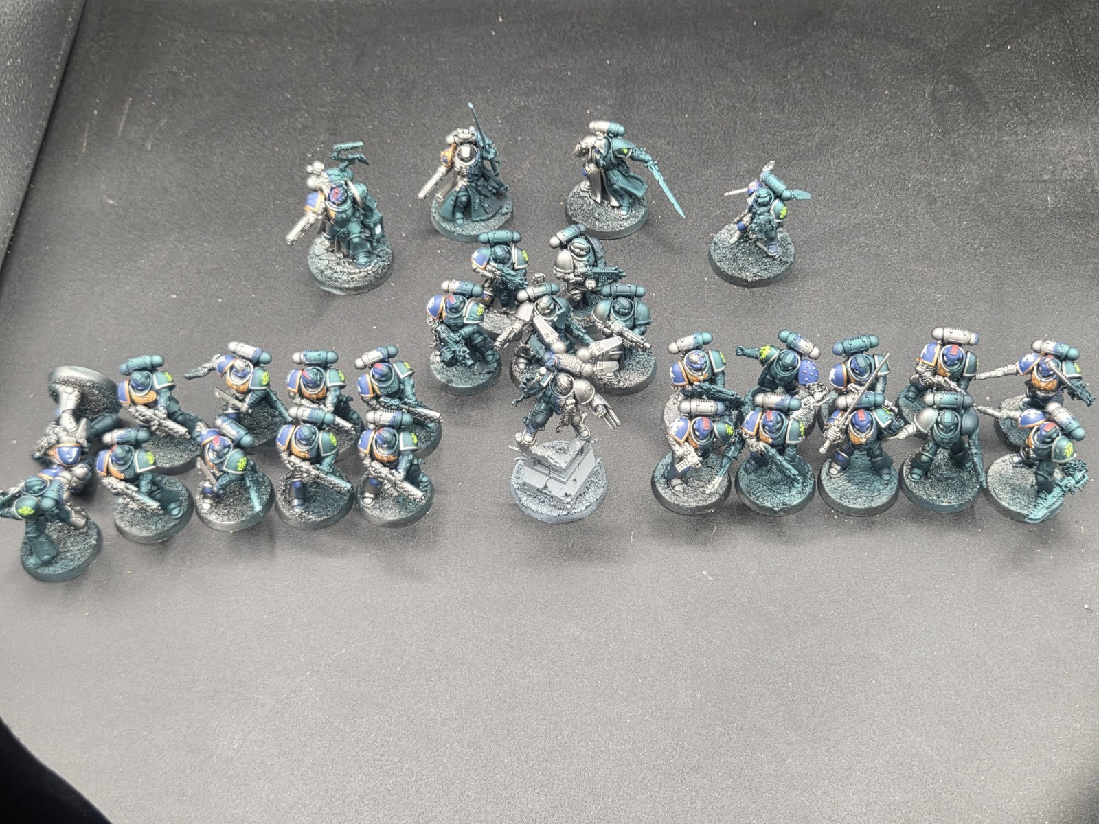 Warhammer 40k Primaris Space Marine Army Alpha Legion lot Unique Paintjob0