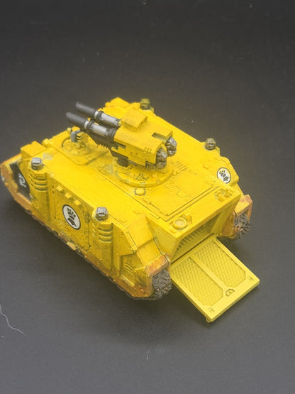 Space Marines - Razorback Tank painted Imperial Fists2