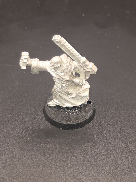 Warhammer 40k Sisters of Battle Imperial Preacher with Chainsword Metal0