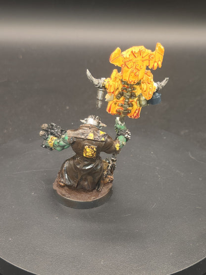 Ork Greatcoat Banner Bearer -Kromlech- Nob Waaagh Banner Warboss Mek painted2