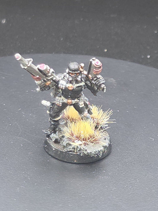 Warhammer 40k 1997 Vindicare Assassin with Exitus Pistol Table Ready Finecast0
