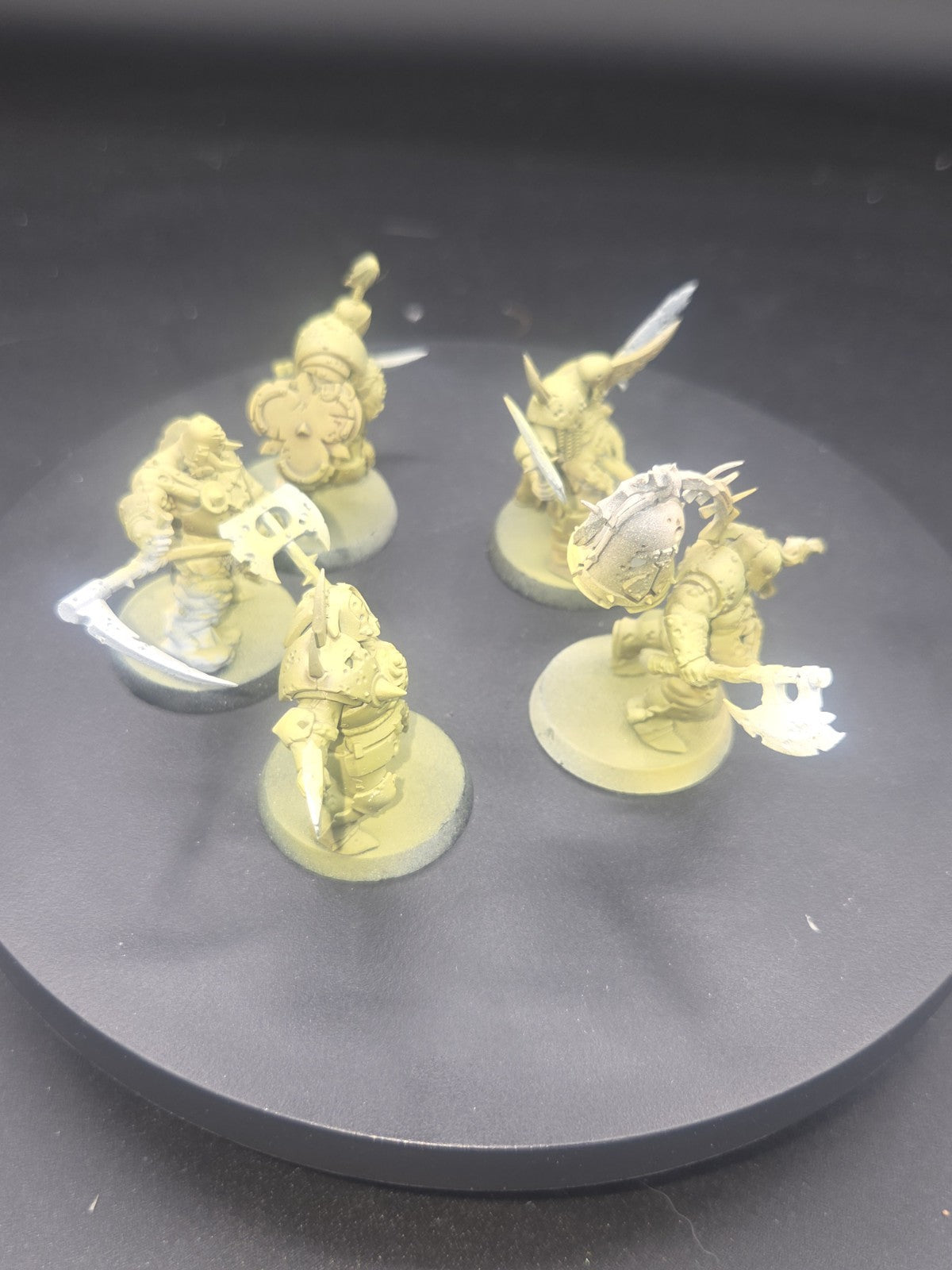 Warhammer Age of Sigmar: Maggotkin of Nurgle Putrid Blightkings Ready 3