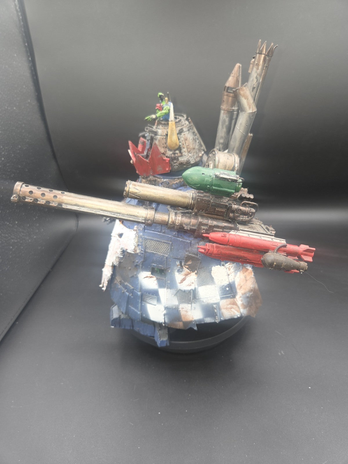 Warhammer 40k - Orks - Ork Stompa Tabletop Ready 1