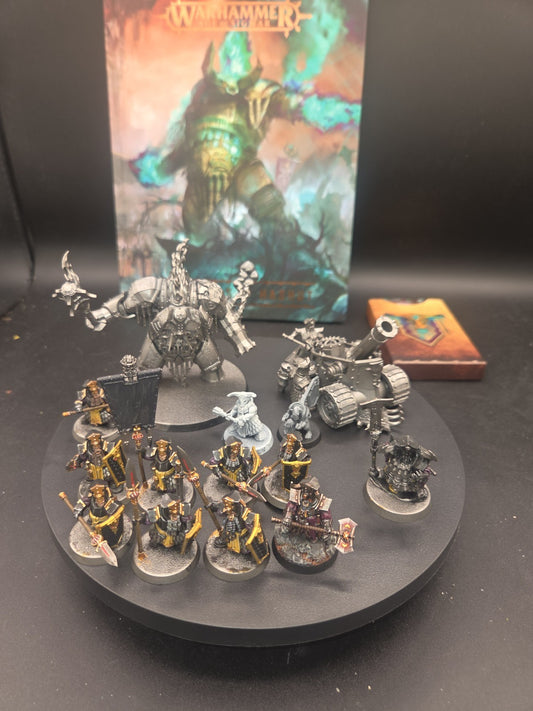 Warhammer AoS Helsmiths of Hashut Army Built partially painted.0