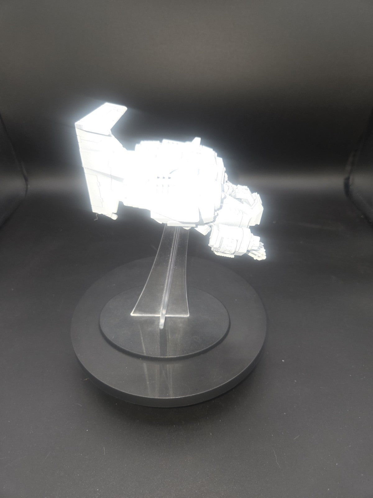 Warhammer 40K Space Marine Stormtalon Gunship  Built Stand inc4