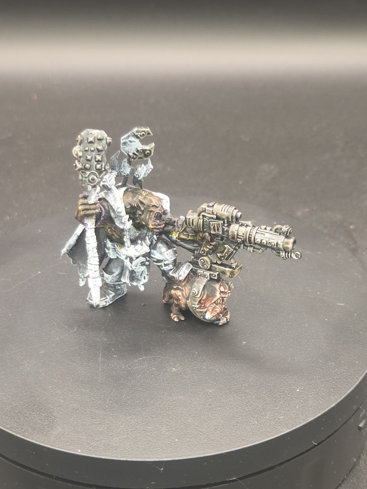 ORKS Warboss Ufthak Blackhawk Partial paint Warhammer 40K 0