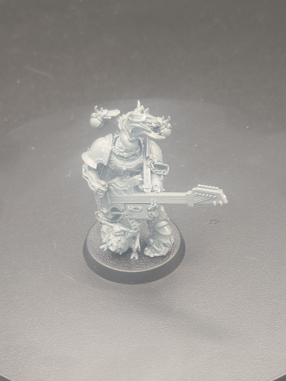 Warhammer 40k- Emperor's Children Noise Marine Special Edition built0